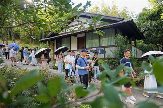 无锡宜兴市白塔村来了一群名校大学生_fororder_图片1