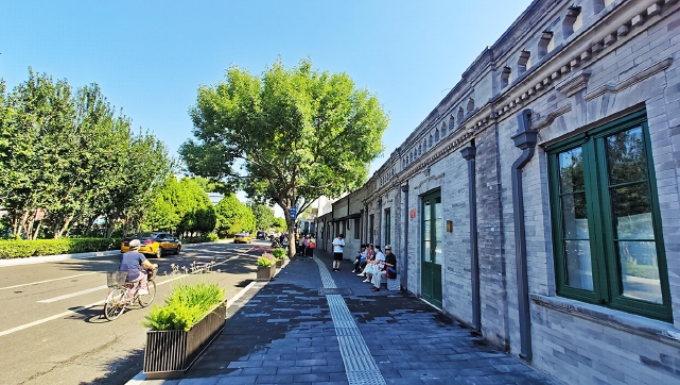 600-Year-Old Deshengmen Inner Street Renovated