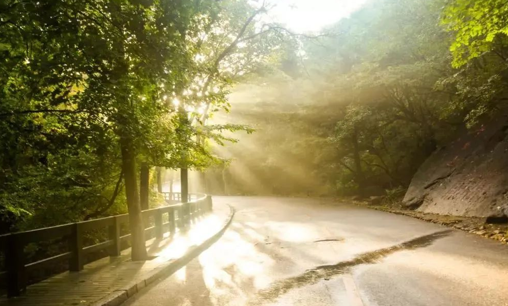 千山景区入选全国首批“避暑消夏好去处”名录