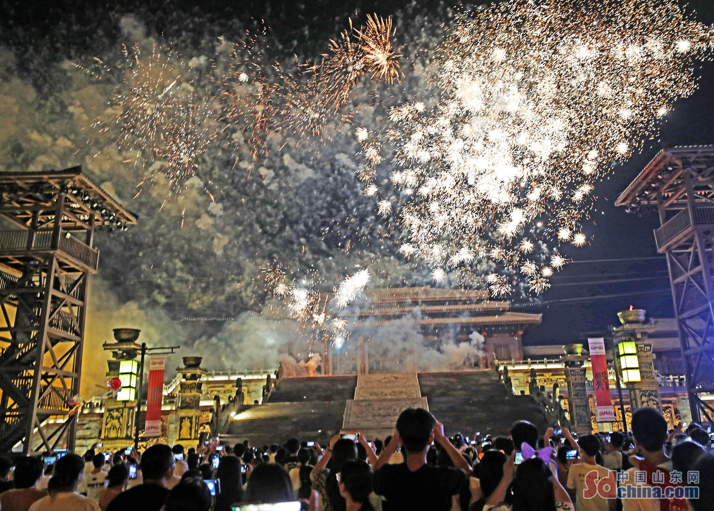 山东郯城：文旅融合点亮“夜经济”