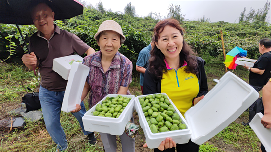 “党建引领助农致富”启动大会在沈阳召开_fororder_农商摘桃