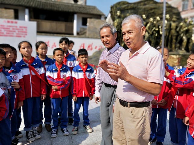 玉林兴业：开发红色旅游 助力脱贫攻坚