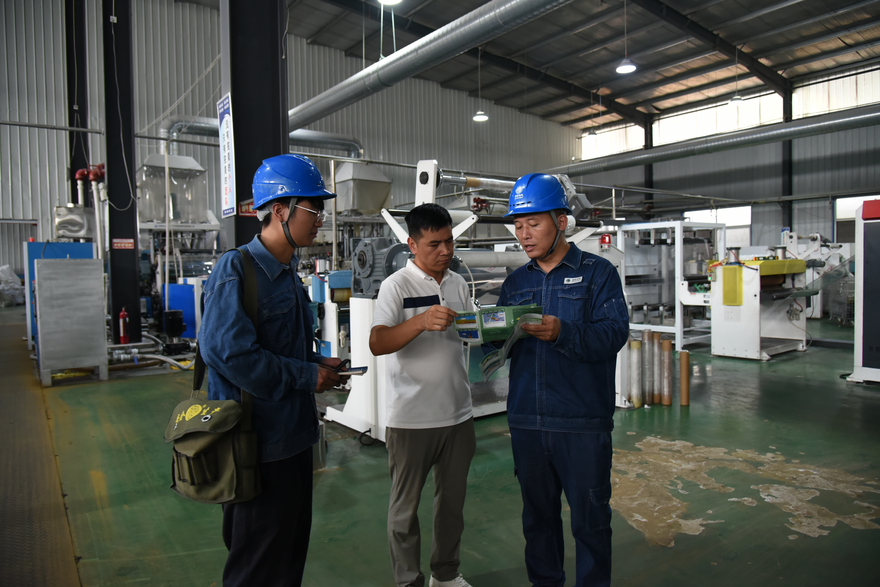 State Grid Xuchang Power Supply Company Conducts Comprehensive Customer Visits_fororder_图片8