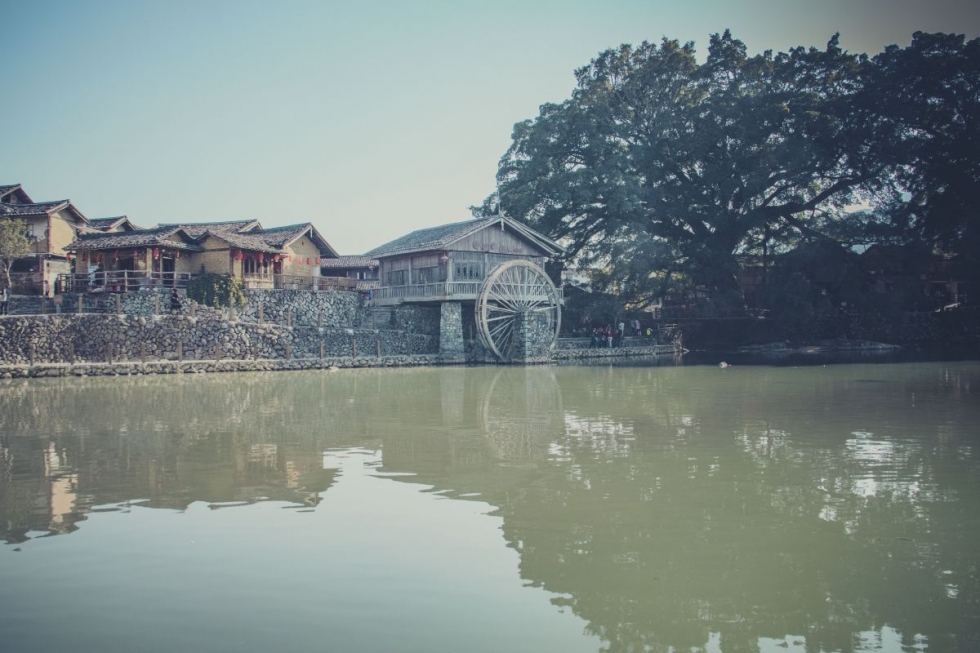 南靖土楼：独一无二山区大型夯土民居建筑