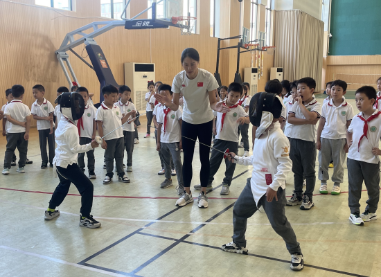 “传承冠军精神 争做强国少年”主题活动亮相南京青奥村外国语小学_fororder_图片 2