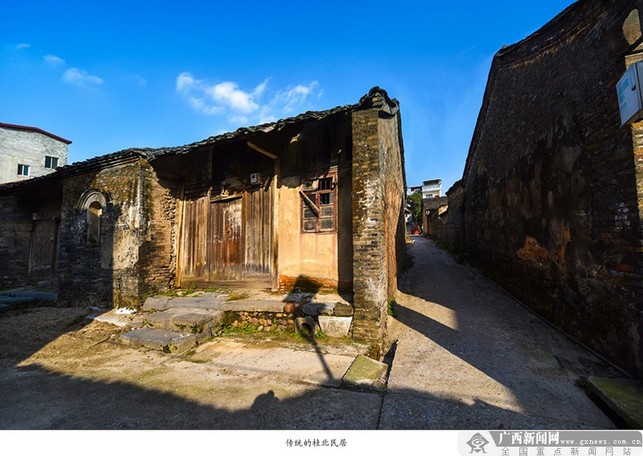 桂林摄影师吕建伟用镜头记录灵川《古城三街》