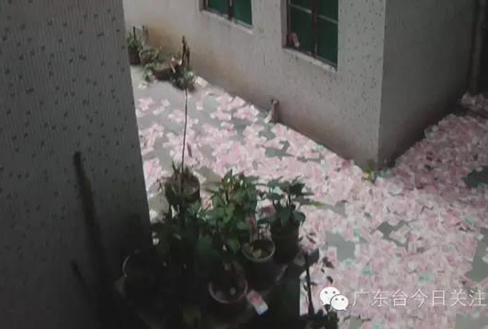 惊人一幕！广州男子从高楼坠亡 身旁数十万现金洒落一地