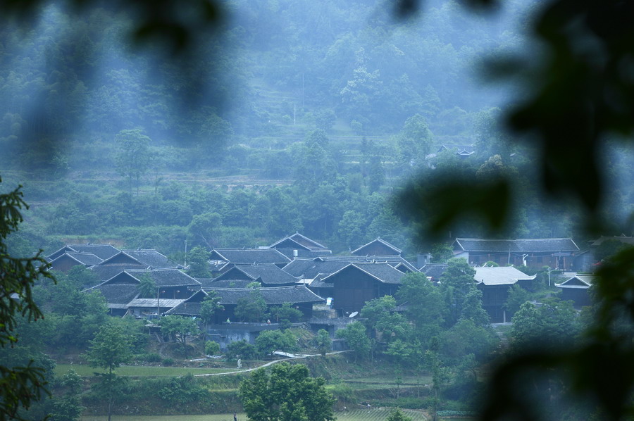 湖北来凤：杨梅古寨赏土家风情