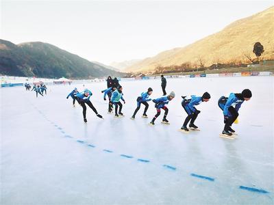 北戴河区加快向全季旅游目的地转型升级 旅游胜地增添冰雪运动新名片