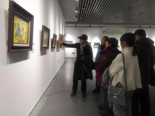 俄罗斯·乌克兰油画精品展举行 展期将至12月31日