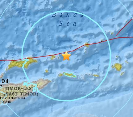 班达海发生6.5级地震 震源深度158.7千米