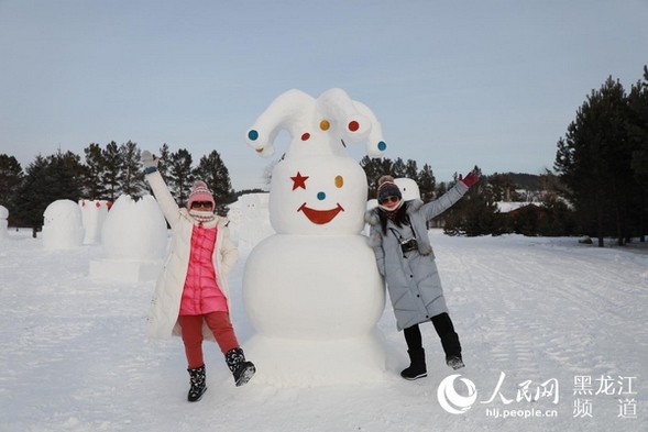 黑龙江漠河：冰天雪地欢乐多 赏冰玩雪游北极