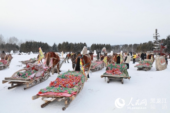 黑龙江漠河：冰天雪地欢乐多 赏冰玩雪游北极