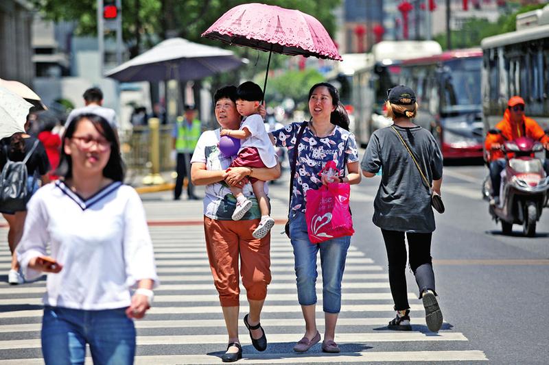 【民生】连续三天西安高烧 高温预警拉响最高温39℃