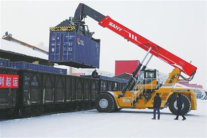 黑河大豆玉米“坐上火车坐上火车””去广东