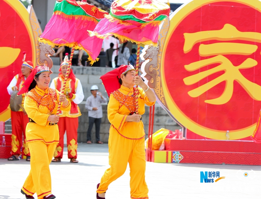 福建：海峡两岸民众共祭开漳圣王