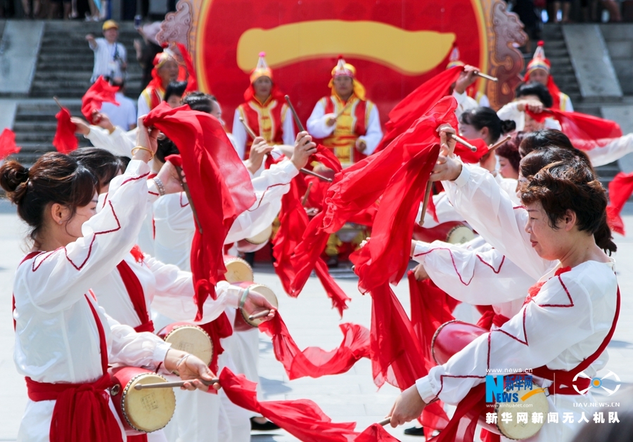 福建：海峡两岸民众共祭开漳圣王