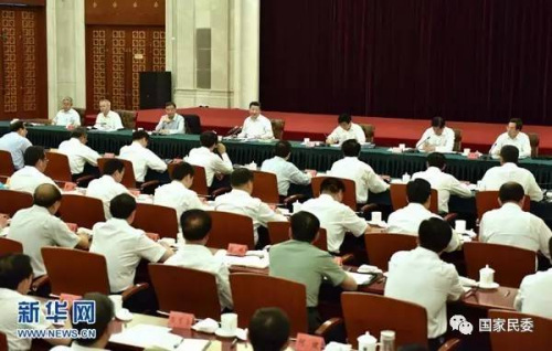 2016，习近平与少数民族同胞的亲密接触