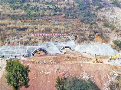 【区县联动】【巫山】 巫山至巫溪高速正式开建 构建旅游金三角环线【区县联动列表】 巫山至巫溪高速正式开建