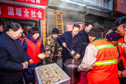 【河南供稿】平顶山市郏县：5千多碗粥、1万个包子温暖一座城