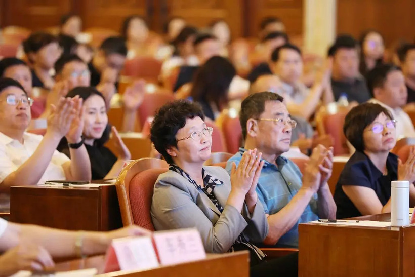 “新时代传习所e讲堂”正式开讲 千人聆听“饕餮盛宴”