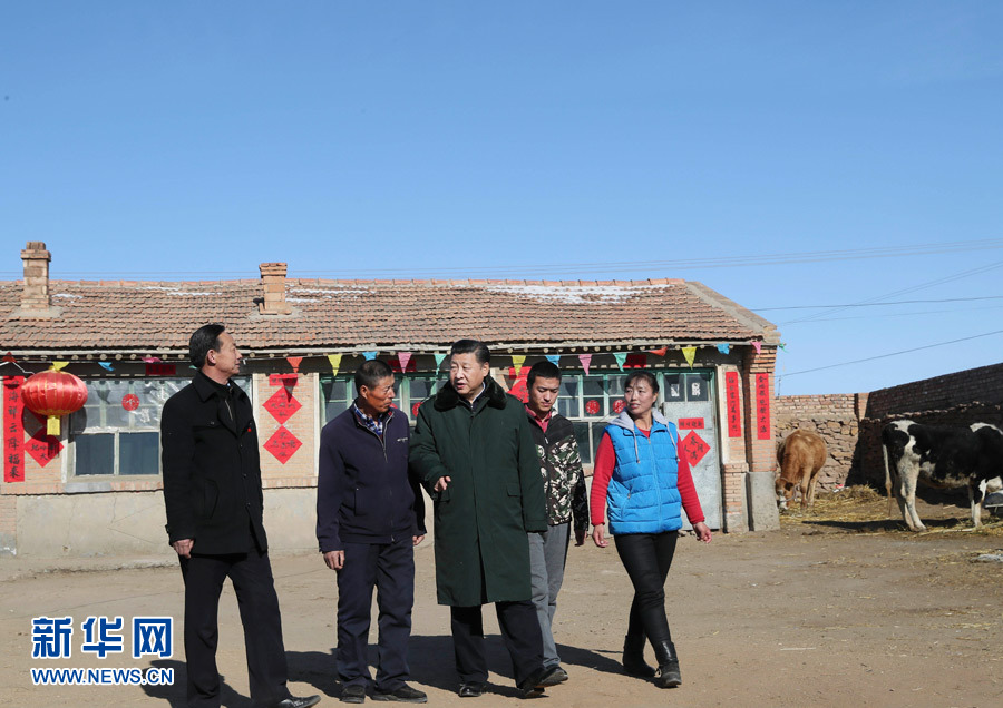 习近平春节前夕赴河北张家口看望慰问基层干部群众