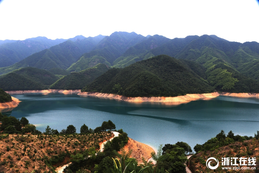 难得一遇的净土 浙江举村1000多幢古民居静待开发