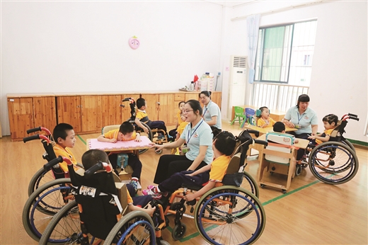 八桂大地铺开温暖民政新图景