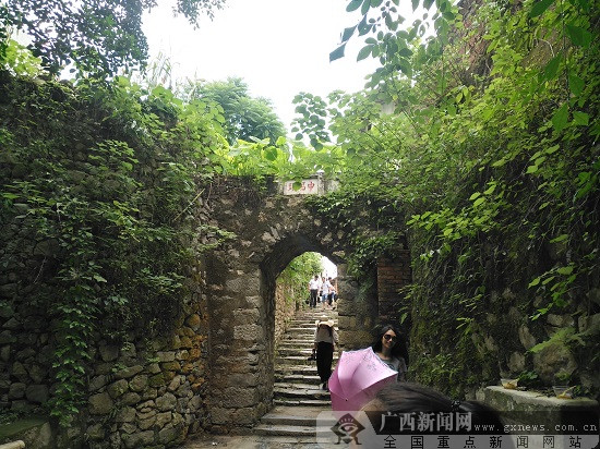 献礼广西壮族自治区60周年大庆 鹿寨县展乡村旅游新风貌