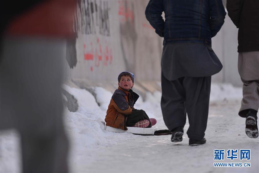 阿富汗大雪极寒天气已致至少100人死亡