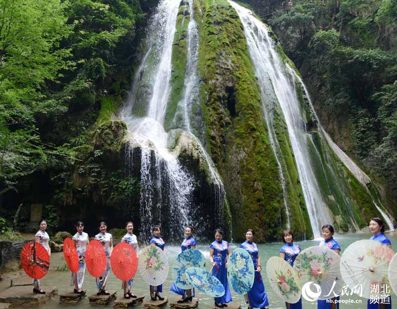 湖北襄阳：青山绿水享清凉