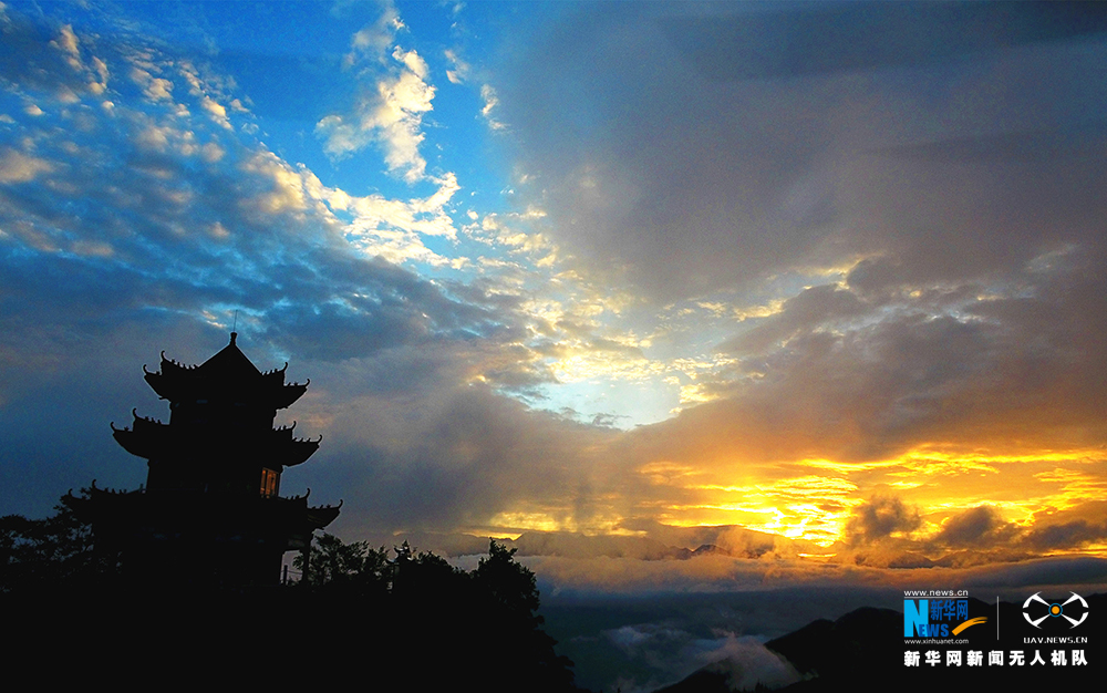 【渝情渝景】云端邂逅重庆云台寺 美景与清凉同在