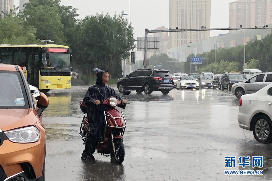 沈阳市普降大雨