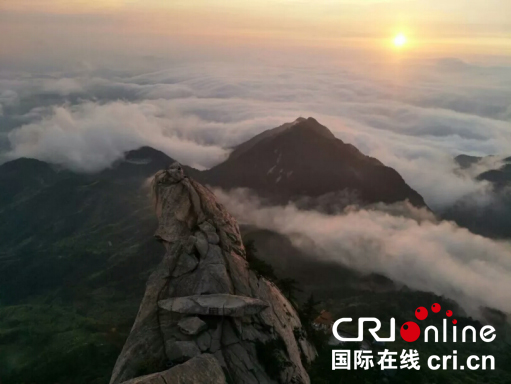 麻城龟峰山景区举办大别山首届音乐帐篷节