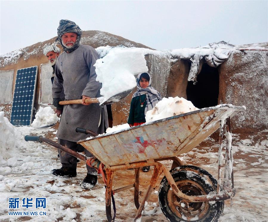 阿富汗北部大雪极寒天气导致14人死亡