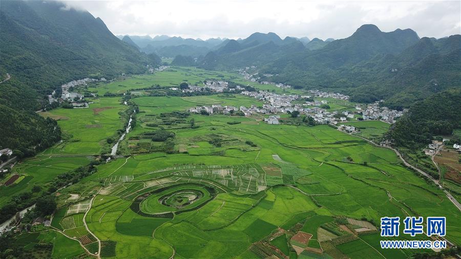 贵州兴义：夏日兴义山水美