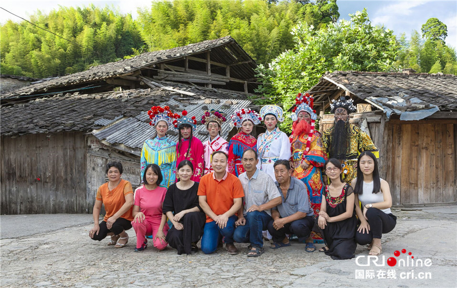 【cri看福建 列表】【地市 福州】闽江学院将建数字影像数据库 保护国家非遗四平戏传统服饰