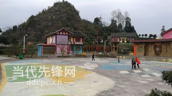 【治国理政新实践·贵州篇】“望见山水，记住乡愁” 贵州小康寨建设方兴未艾