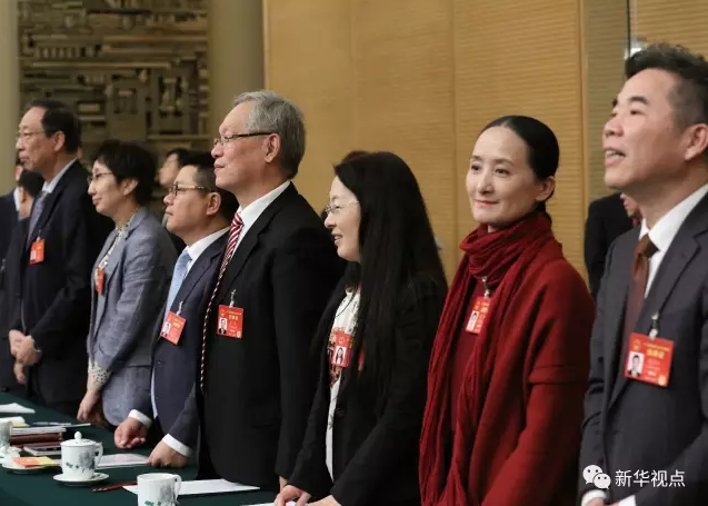 习近平的两会时间│独家图文记录习近平代表的一天