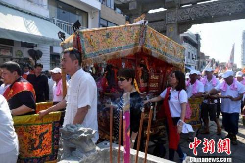 台南妈祖像阔别三百余年后首度回銮厦门