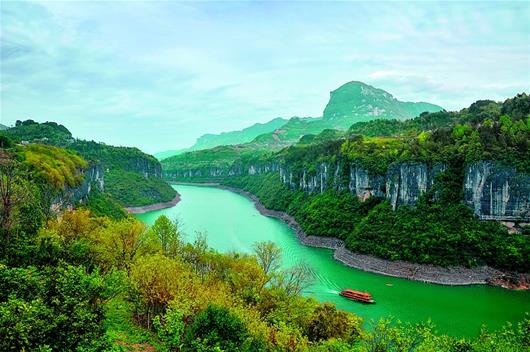 呵护青山 守护绿水 珍爱生态 恩施为长江上游生态绿肾添活力