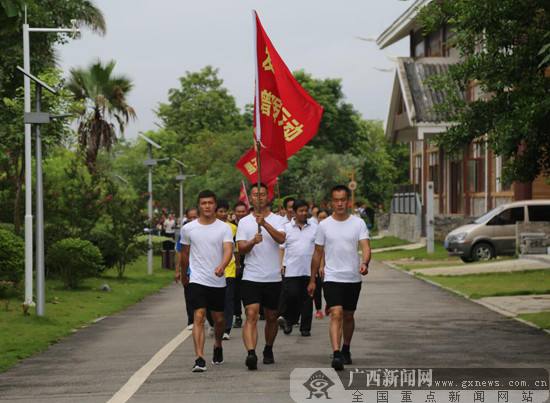 崇左市拉开第十届广西体育节全民健身活动序幕