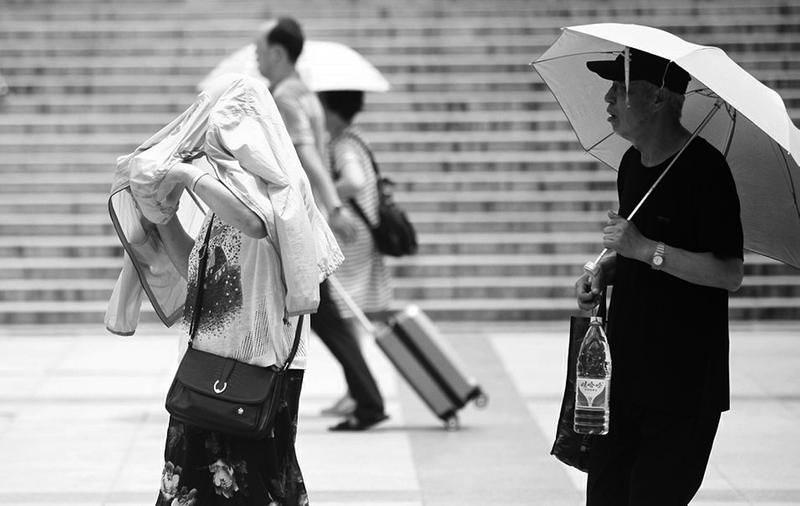 陕西省气象台昨解除高温蓝色预警 8月7日立秋 本周多雷雨