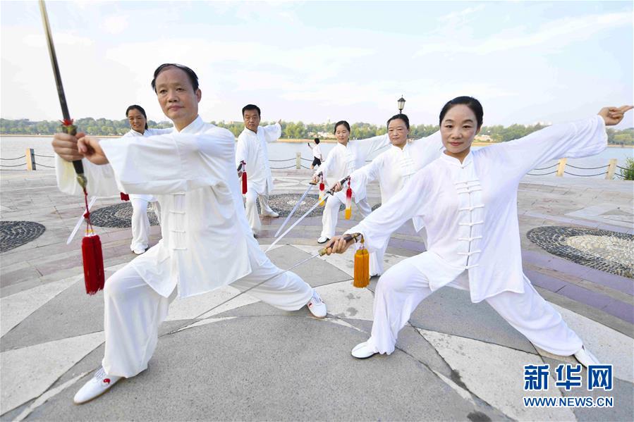 安徽：盛夏时节健身热