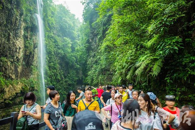 恩施半年接待游客3000万人次 还有91个旅游项目在建