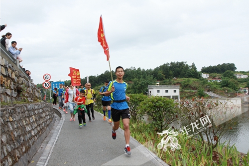 【行游巴渝标题摘要】全国徒步大会万盛站 500余名选手将齐赴黑山谷