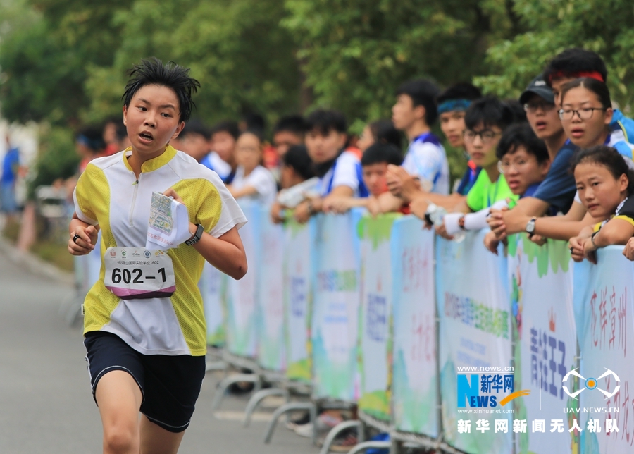 航拍2018年全国学生定向锦标赛开赛