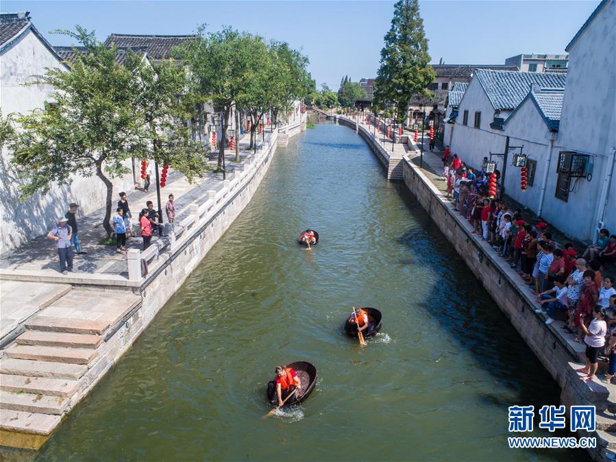 浙江湖州：南太湖古村举办水乡民俗文化节