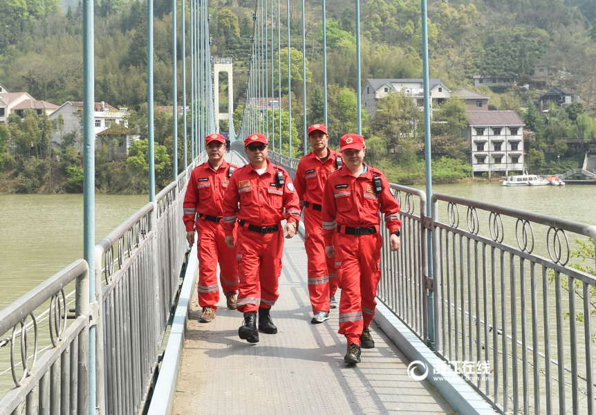 临安地震无人员伤亡报告 地震发生时我们应该怎么做？