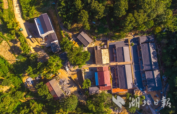 山村变民宿景区